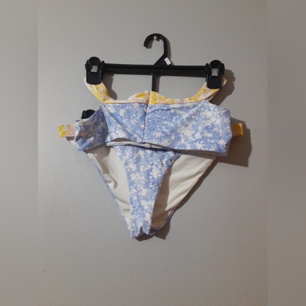 Onia Floral 2pc  Swimwear  Blue and Yellow Girls Size M Beach Vaca Summer